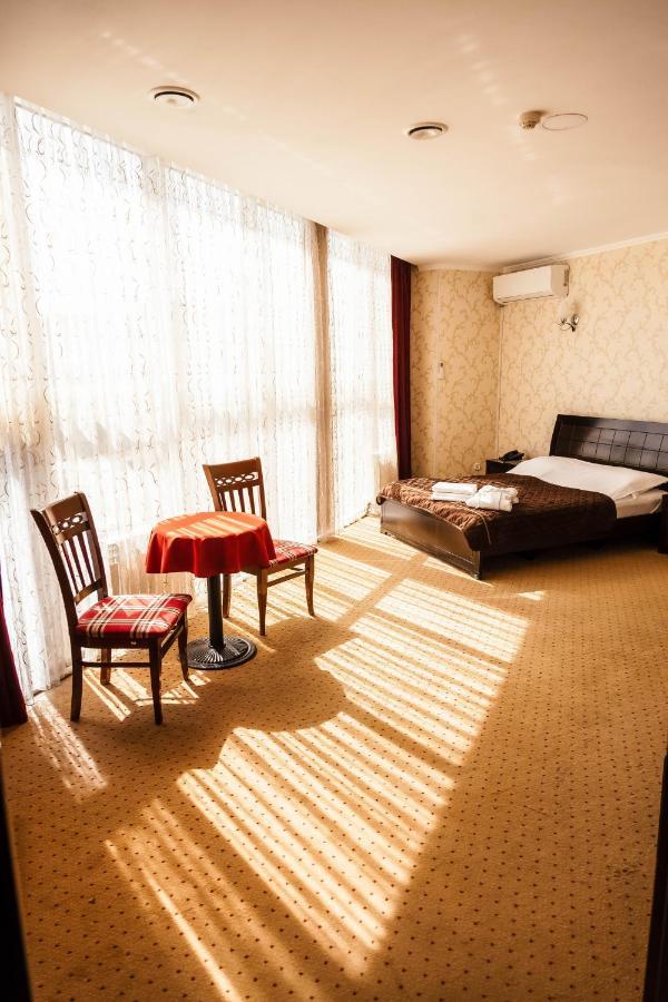 Golden Palace Aktau  Exterior foto